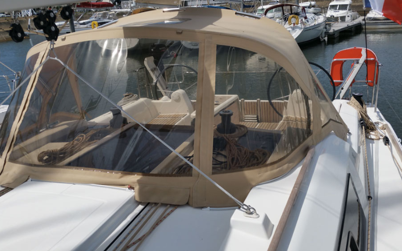 DUFOUR 382 GL — photo 285