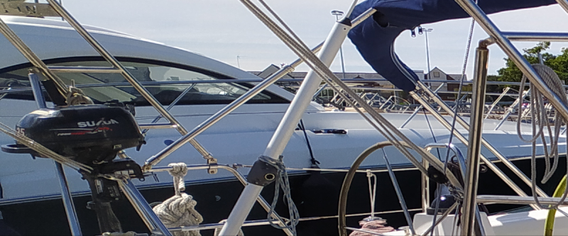 BAVARIA 40 CRUISER — photo 3
