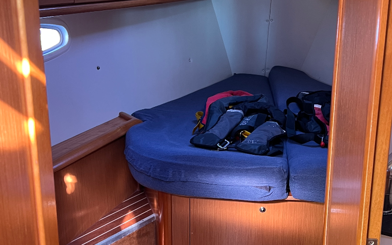 BAVARIA 40 CRUISER — photo 298