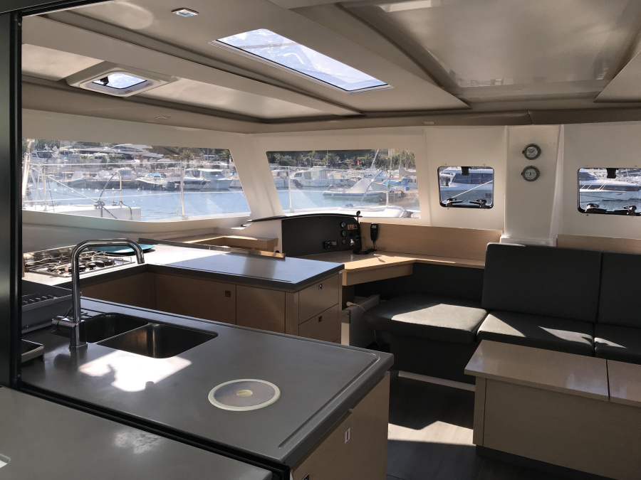 HELIA 44 — photo 236