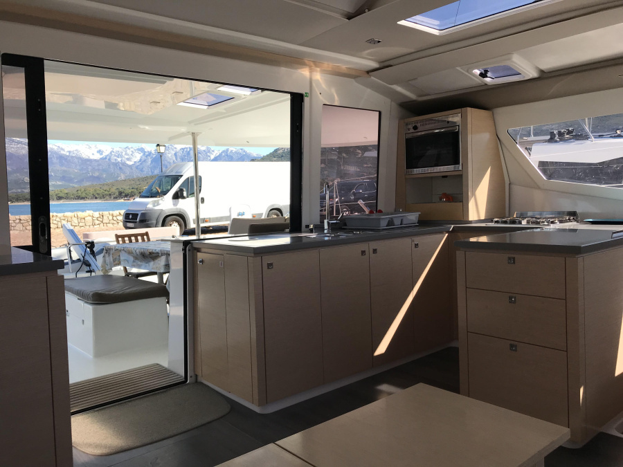 HELIA 44 — photo 255