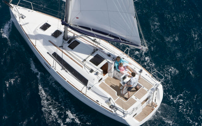 OCEANIS 31 (2 CAB) — photo 243
