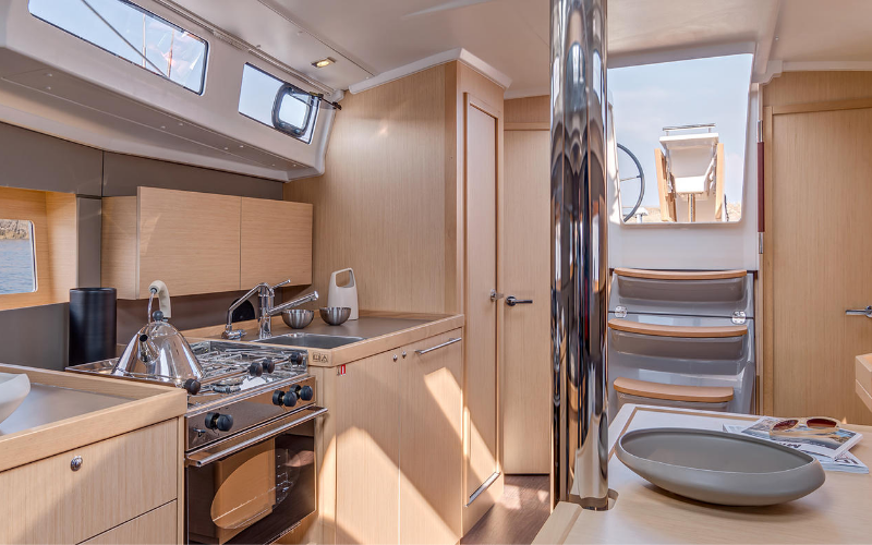 OCEANIS 38 DERIVEUR — photo 237