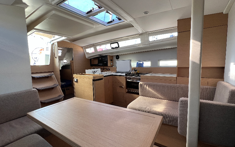 SUN ODYSSEY 410 — photo 45