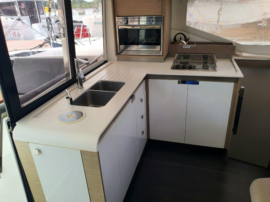 FOUNTAINE PAJOT ISLA 40 — photo 236