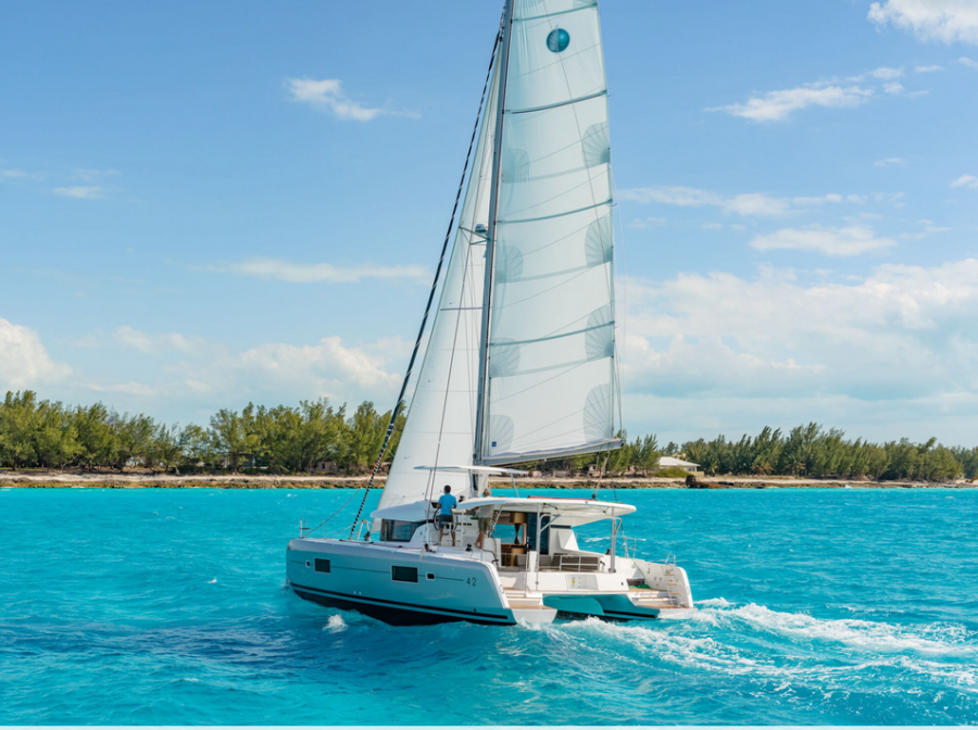 Photo #1 - LAGOON 42 (LA PIROGUE) en MARTINIQUE - LE MARIN - 26834