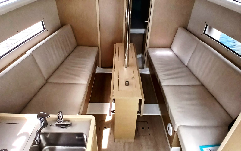 OCEANIS 30.1 DL — photo 498