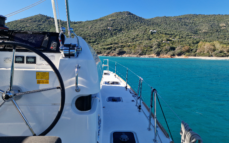 LAGOON 40 — photo 236