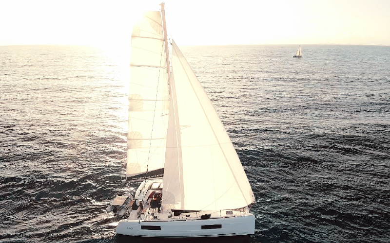 LAGOON 40 — photo 248