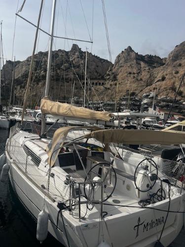 DUFOUR 350 GL (3 cabines) — photo 210