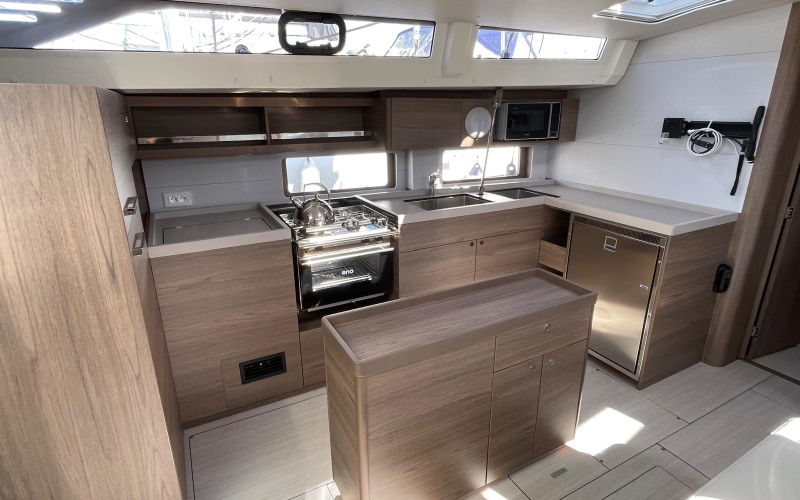 OCEANIS 52 — photo 268