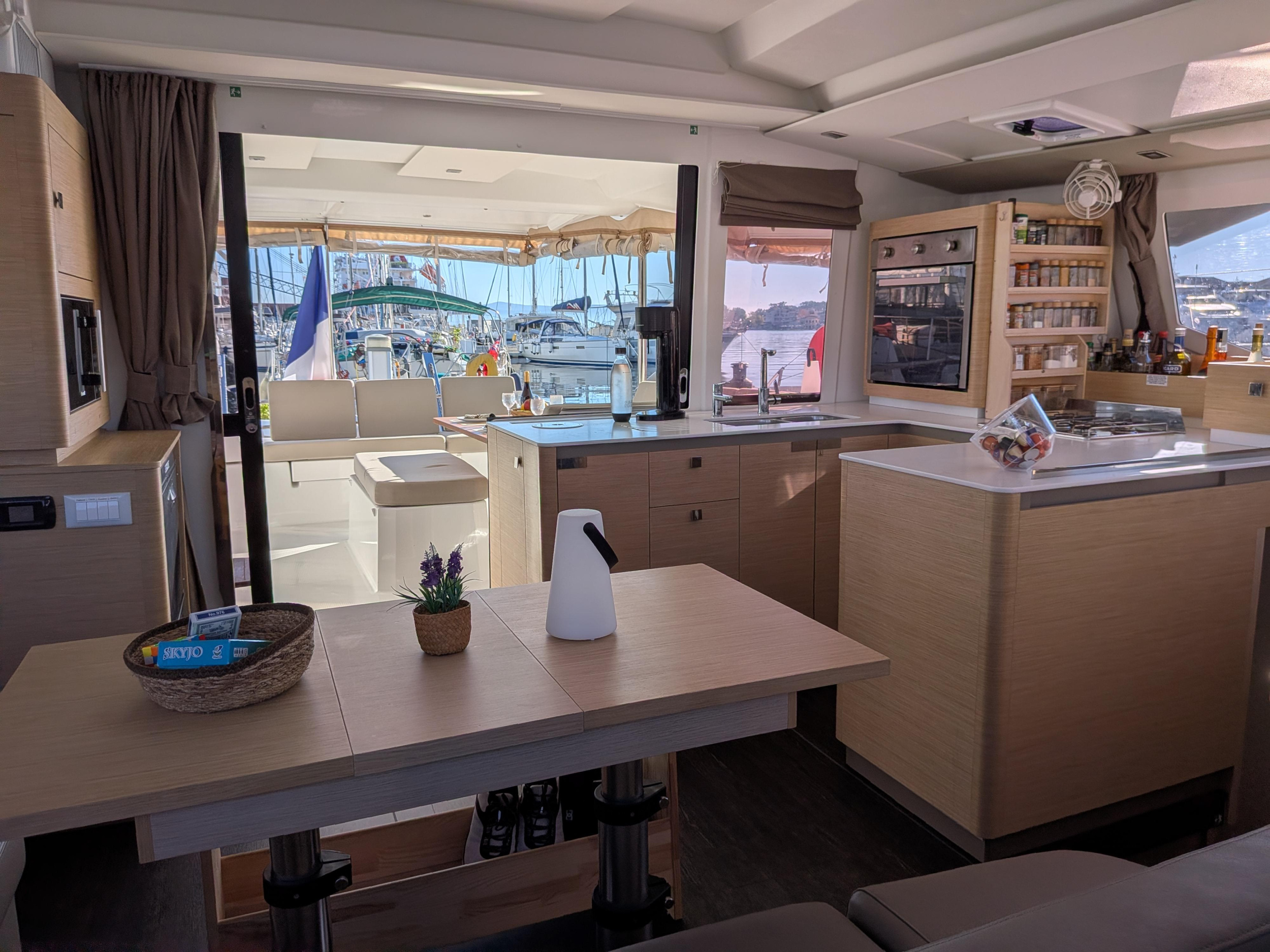 ASTREA 42 — photo 22