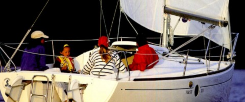 Photo #1 - FIRST 211 (MANA) en PORT HALIGUEN - 27280