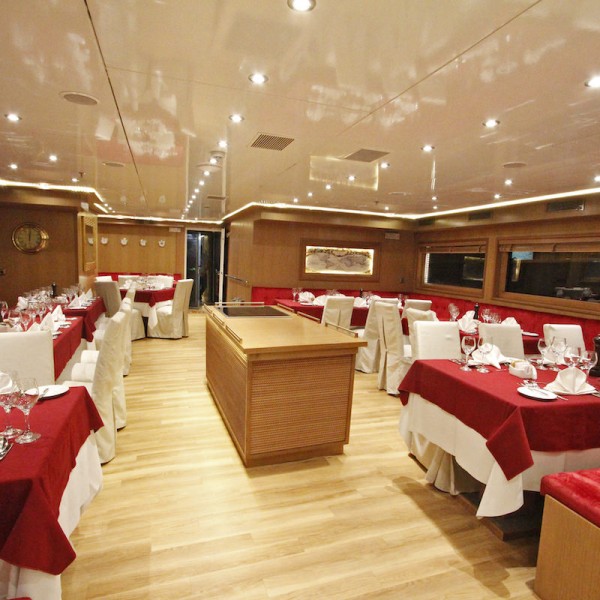 Grecia en el crucero de navegación en cabina en yate tripulado - Harmony V — photo 17