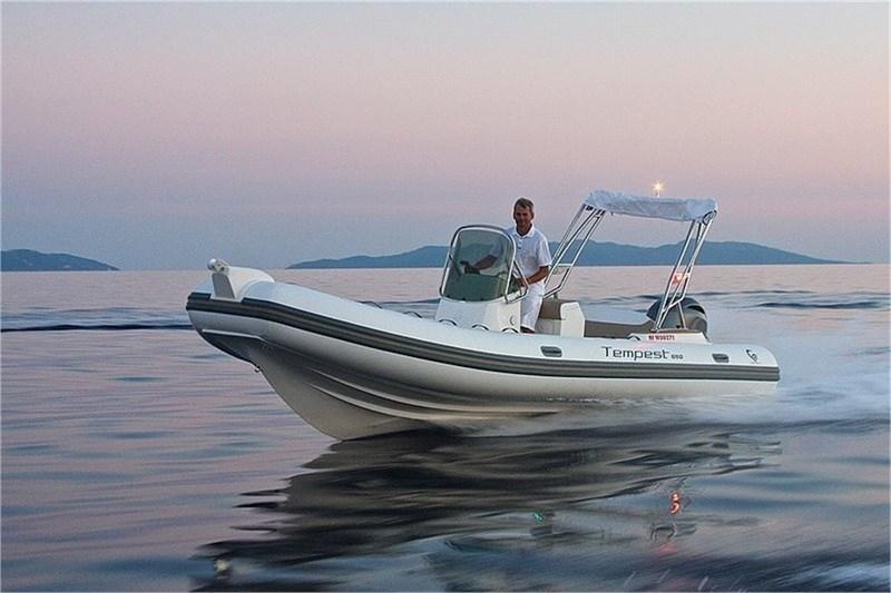 Photo #1 - CAPELLI TEMPEST 650 OEPN LUXE (LE DEBO) en CROUESTY - 26977