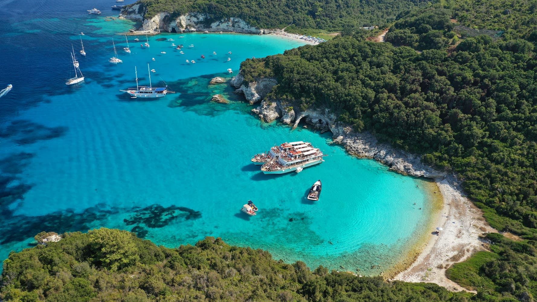 Vacaciones en velero con tripulación en Corfú — photo 2