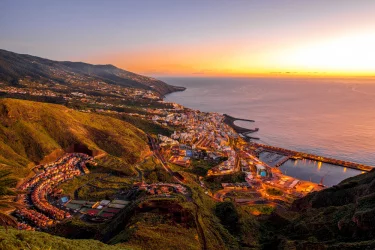 San Sebastián de la Gomera/Santa Cruz de la Palma