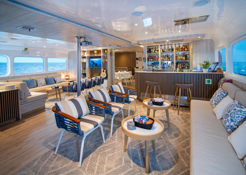 Motor Yatch