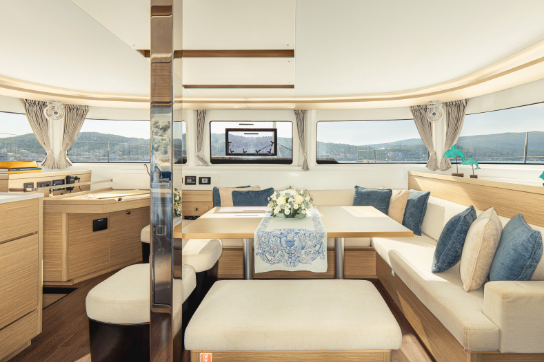 Lagoon 46