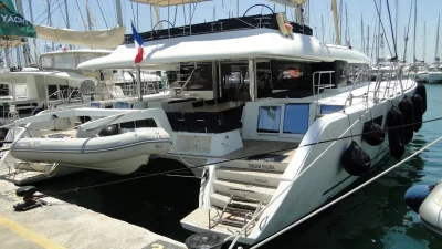 Navegar por Grecia desde Atenas