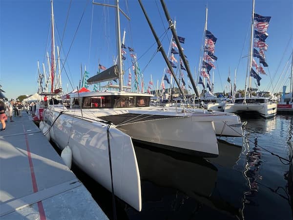 Trimaran-Charter